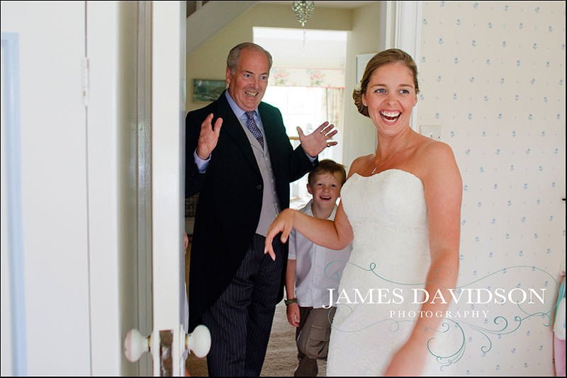 surrey wedding photographer 06 father sees bride for the first time
